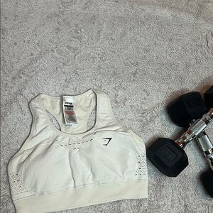GYMSHARK SPORTS BRA SIZE M